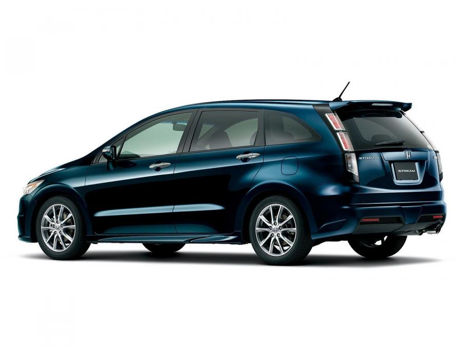  Honda Stream RSZ S Package 2009 года  (фото 2 из 2)